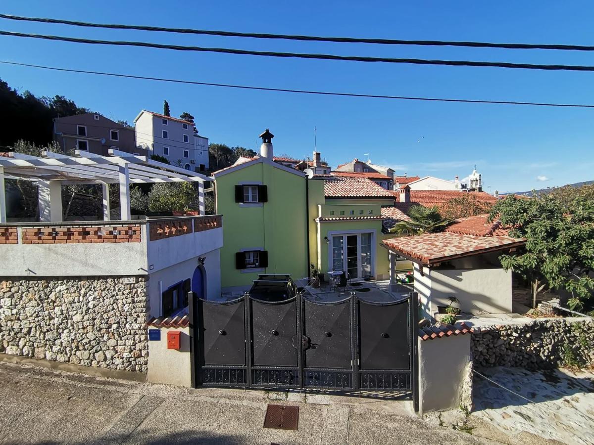 Апартаменты House Valun 42 Экстерьер фото